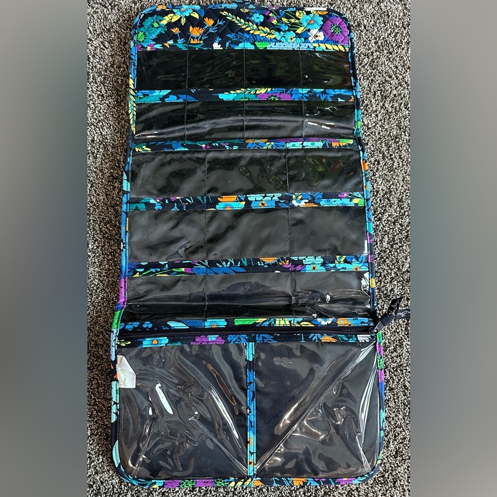 Vera Bradley hanging organizer
